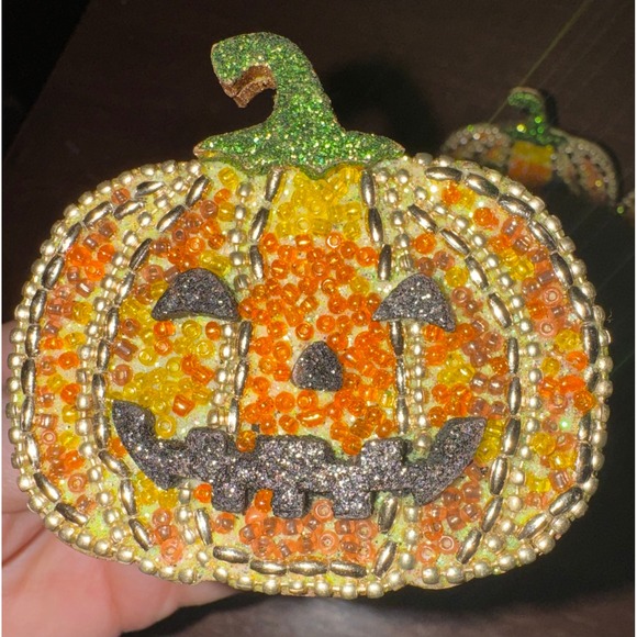 Tahari Set of 4 Beaded Glitter Pumpkin Napkin Rings Halloween Decor Table - Picture 3 of 4